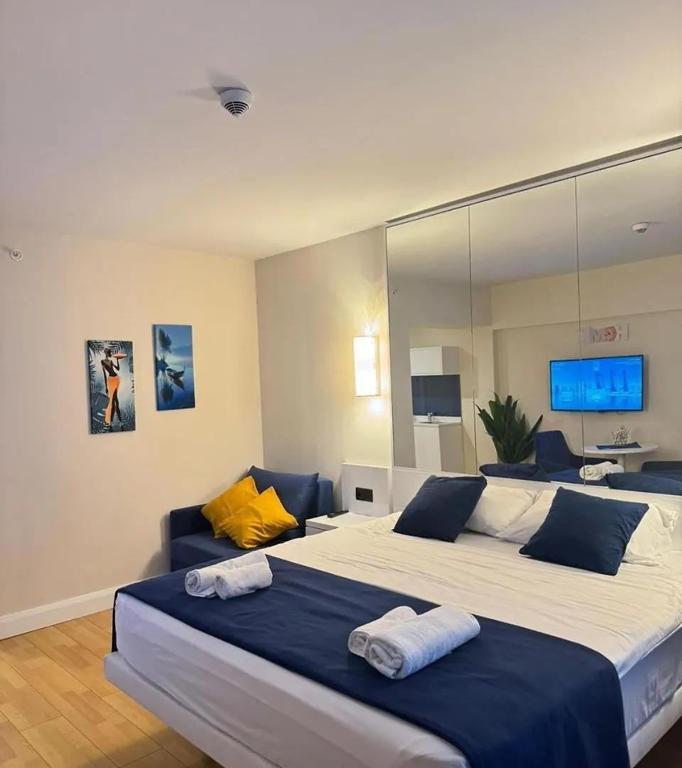 Hotel Spend Your Time In Batumi In Orbi City N4