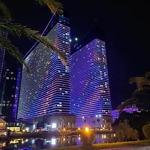4* Apart Otel Orbi Twin Towers